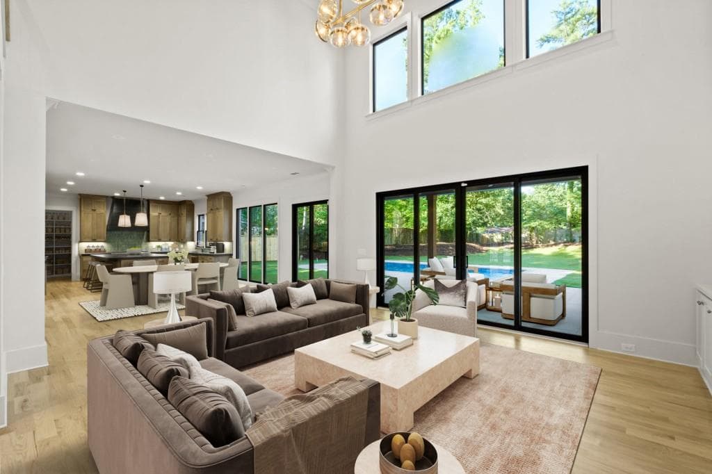 5 bedroom, 6 bathroom, 5,000 sq ft single family residence for sale at 329 Mirador Court, Marietta, GA 30068 — photo 3