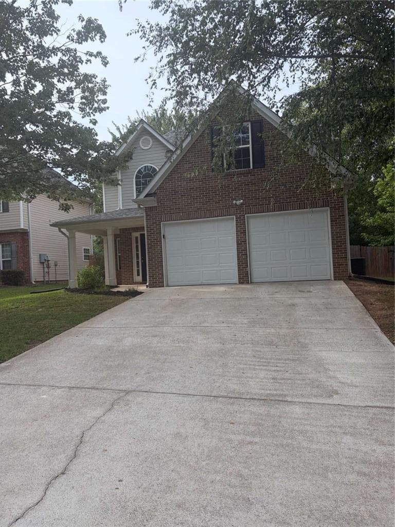 4 bedroom, 3 bathroom, 1,790 sq ft single family residence for sale at 1942 Oakbluff Drive, Austell, GA 30106