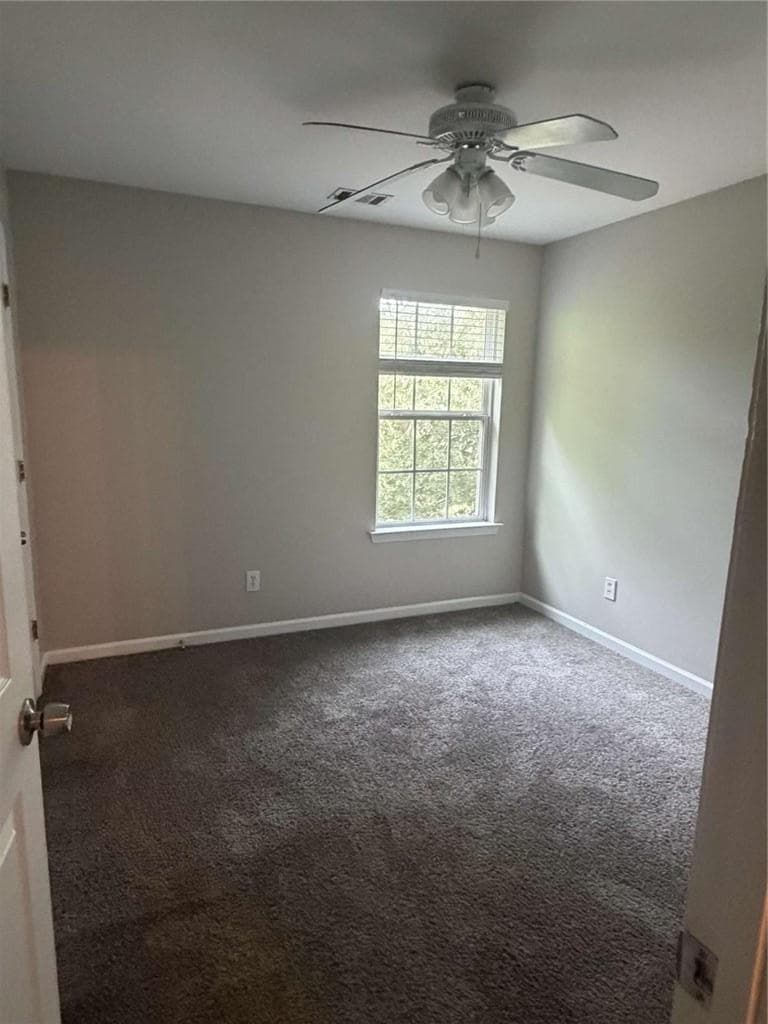 4 bedroom, 3 bathroom, 1,790 sq ft single family residence for sale at 1942 Oakbluff Drive, Austell, GA 30106 — photo 9
