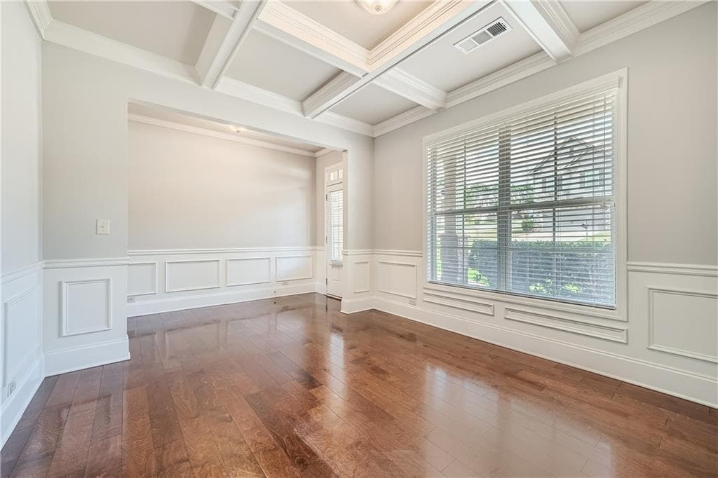 5 bedroom, 3 bathroom single family residence for rent at 4648 Bogan Meadows Drive, Buford, GA 30519 for $2,495 a month — photo 7