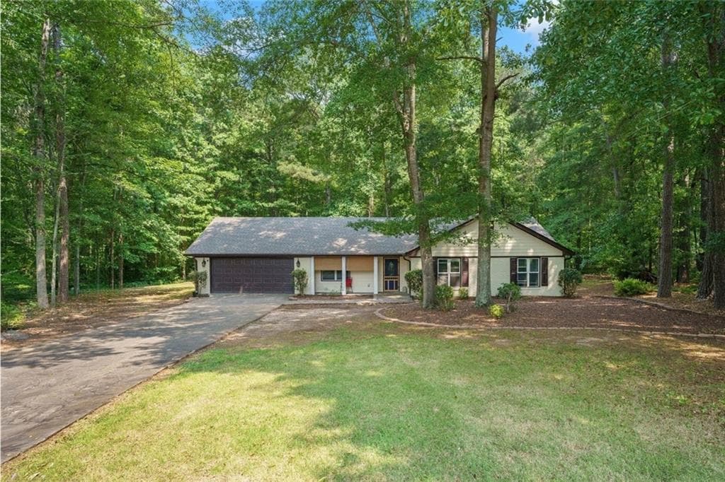 3 bedroom, 2 bathroom, 1,556 sq ft single family residence for sale at 225 Hardwood Drive, Covington, GA 30016