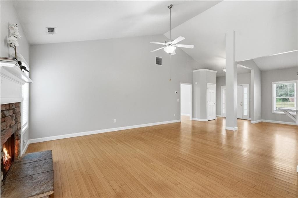 3 bedroom, 2 bathroom, 1,916 sq ft single family residence for sale at 3115 Sunlight Drive, Austell, GA 30106 — photo 8