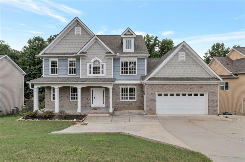 6 bedroom, 4 bathroom, 2,941 sq ft single family residence for sale at 4473 Circassian Place, Gainesville, GA 30507