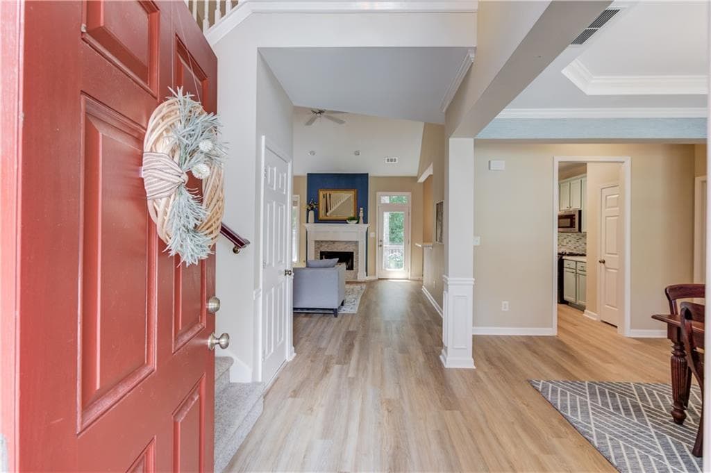 4 bedroom, 3 bathroom, 3,031 sq ft single family residence for sale at 2515 Chandler Grove Drive, Buford, GA 30519 — photo 3
