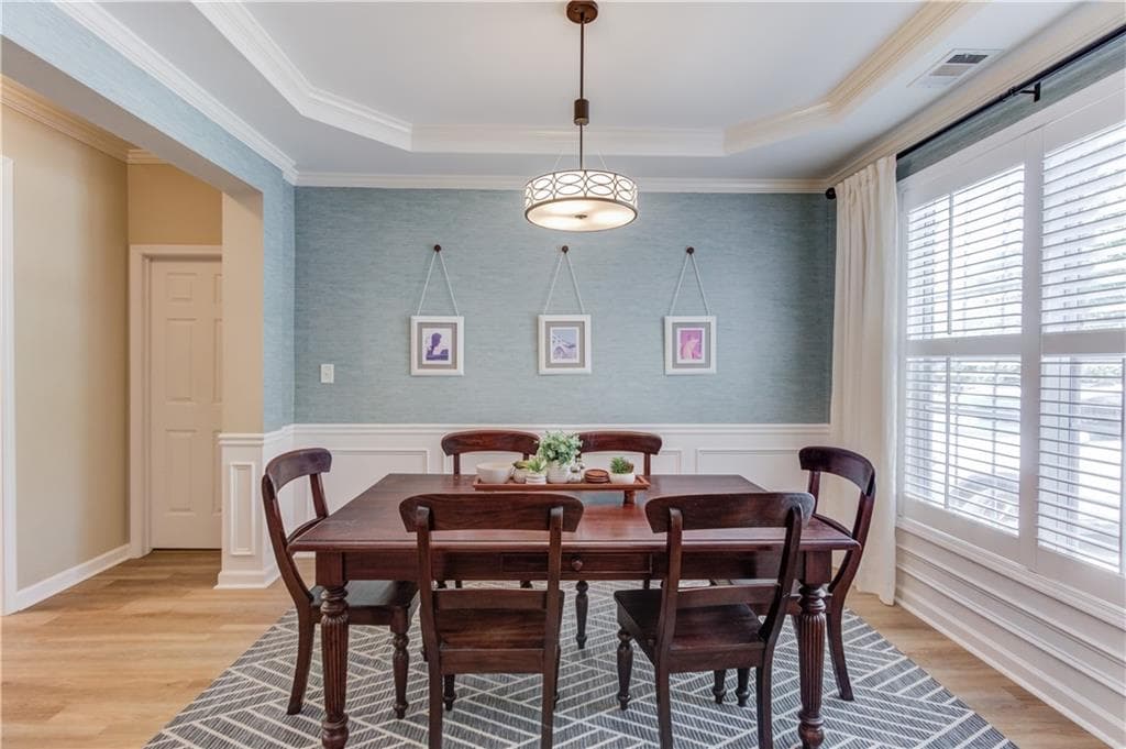 4 bedroom, 3 bathroom, 3,031 sq ft single family residence for sale at 2515 Chandler Grove Drive, Buford, GA 30519 — photo 9