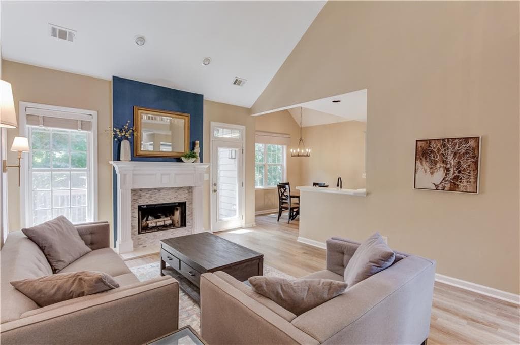 4 bedroom, 3 bathroom, 3,031 sq ft single family residence for sale at 2515 Chandler Grove Drive, Buford, GA 30519 — photo 5