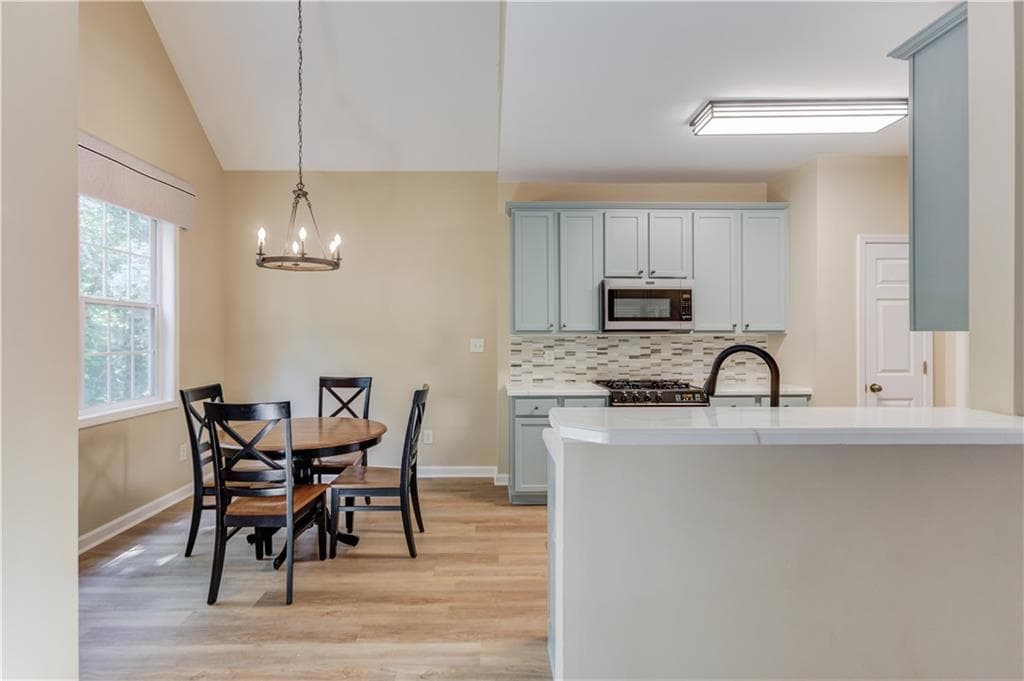 4 bedroom, 3 bathroom, 3,031 sq ft single family residence for sale at 2515 Chandler Grove Drive, Buford, GA 30519 — photo 7
