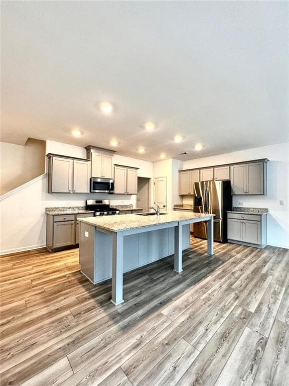 3 bedroom, 3 bathroom, 1,940 sq ft townhouse for rent at 2259 Richmond Row Drive, Suwanee, GA 30024 for $2,500 a month — photo 8