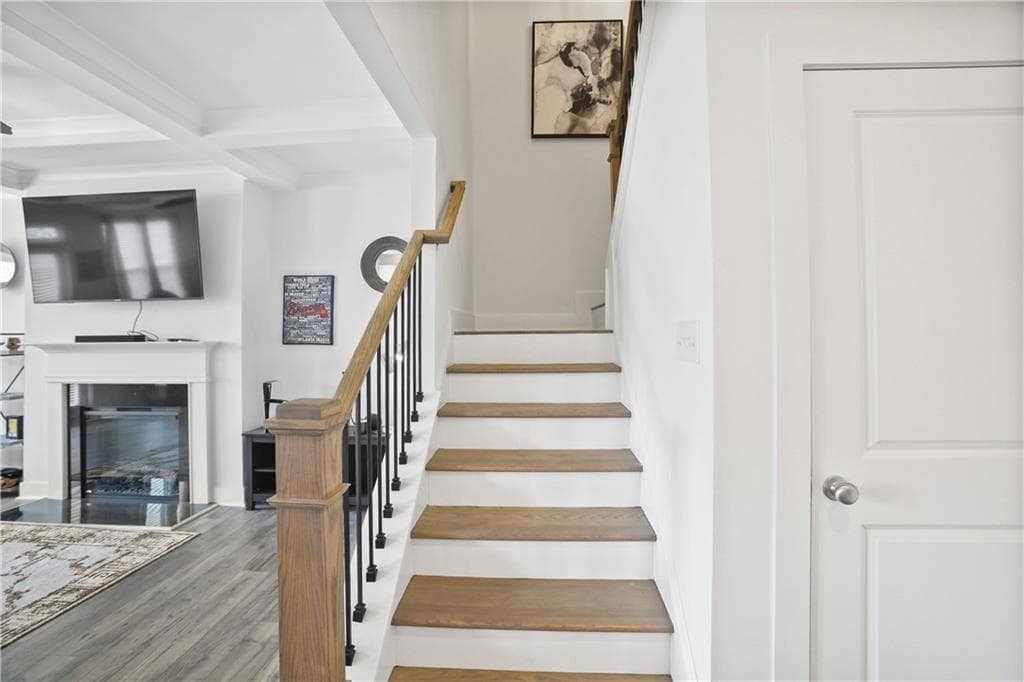 3 bedroom, 3 bathroom, 1,932 sq ft townhouse for rent at 7637 Avalon Boulevard, Fairburn, GA 30213 for $2,400 a month — photo 9