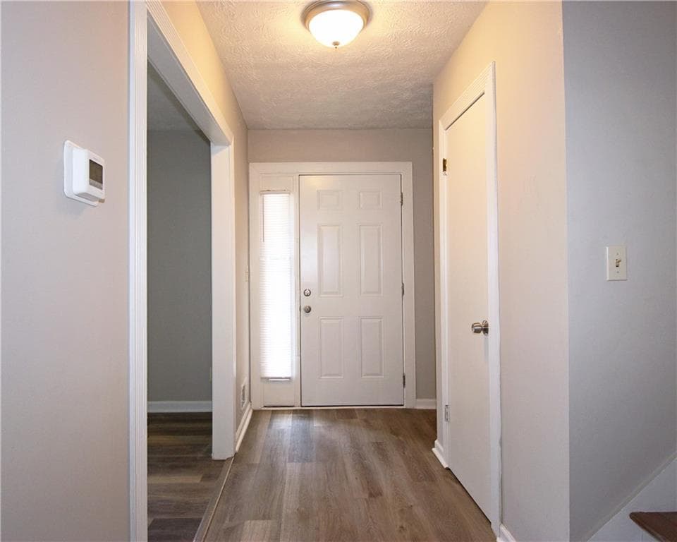 5 bedroom, 4 bathroom, 2,218 sq ft single family residence for sale at 4828 Scotland Drive, Stone Mountain, GA 30088 — photo 3