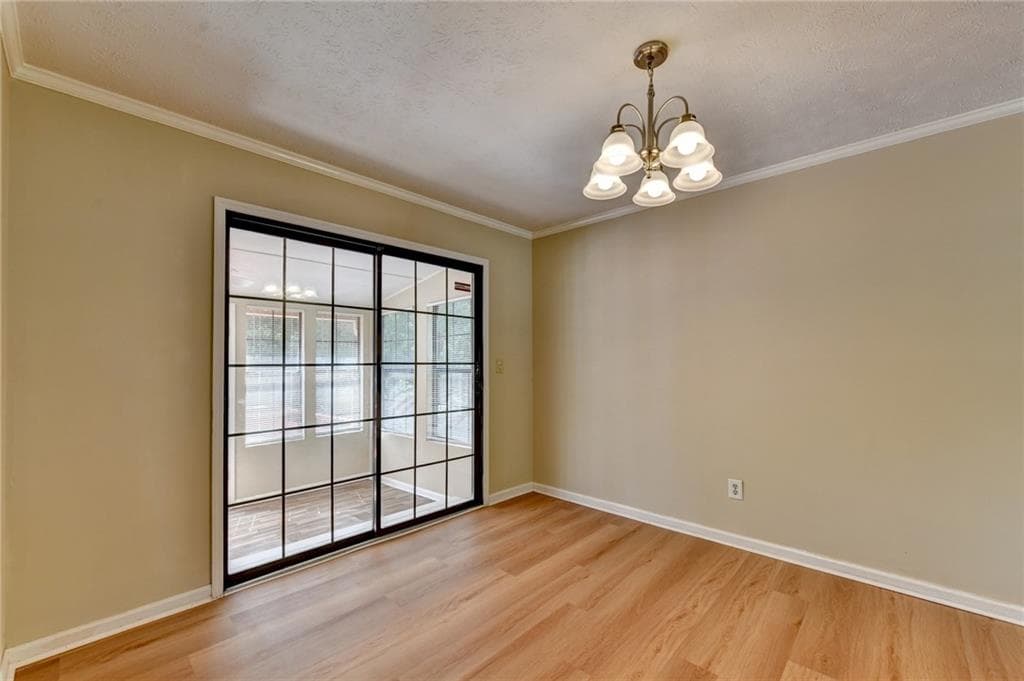 6 bedroom, 4 bathroom, 2,892 sq ft single family residence for sale at 2484 Rhoanoke Drive, Duluth, GA 30096 — photo 10