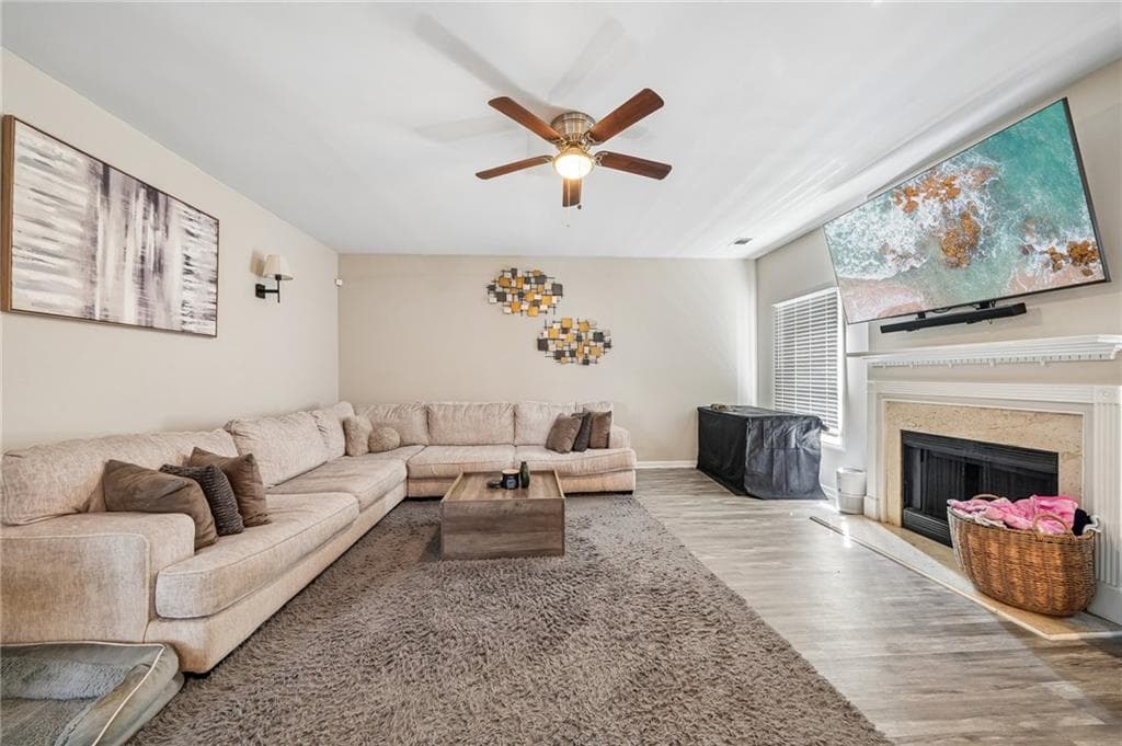 4 bedroom, 3 bathroom, 2,264 sq ft single family residence for sale at 2182 Fall Creek Lodge, Loganville, GA 30052 — photo 10
