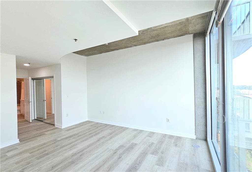 1 bedroom, 1 bathroom, 811 sq ft condominium for sale at 361 17th Street 1706, Atlanta, GA 30363 — photo 10