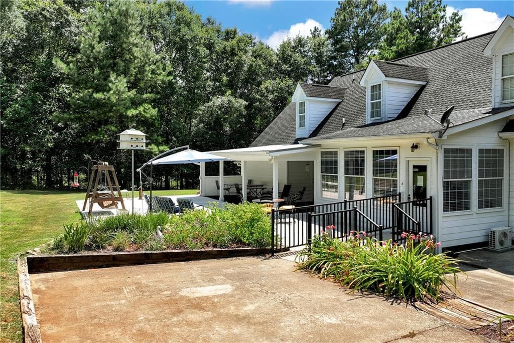 other under contract at 1442 Johnson Mill Road, Jefferson, GA 30549 — photo 5