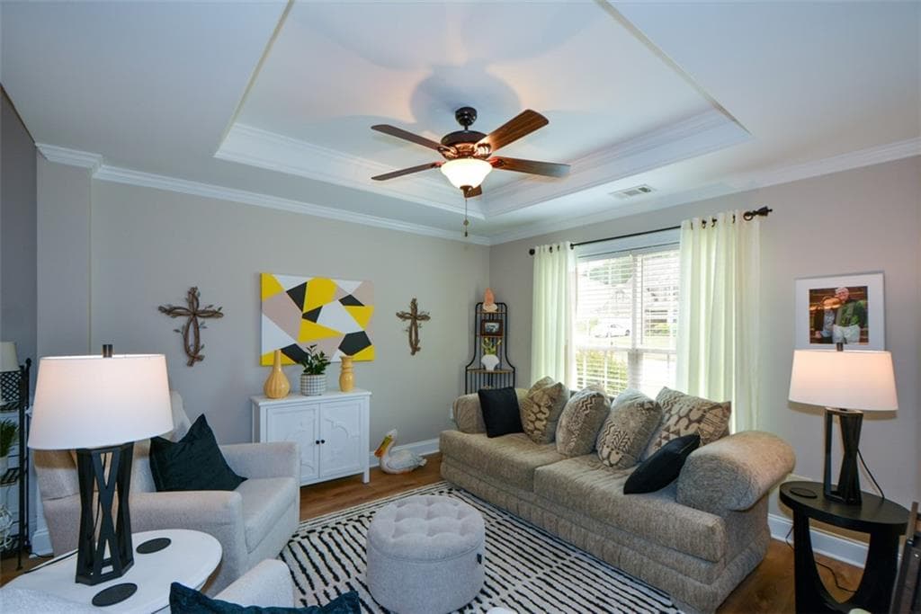 4 bedroom, 3 bathroom, 4,182 sq ft single family residence under contract at 4332 CHESTERFIELD Court, Buford, GA 30518 — photo 8