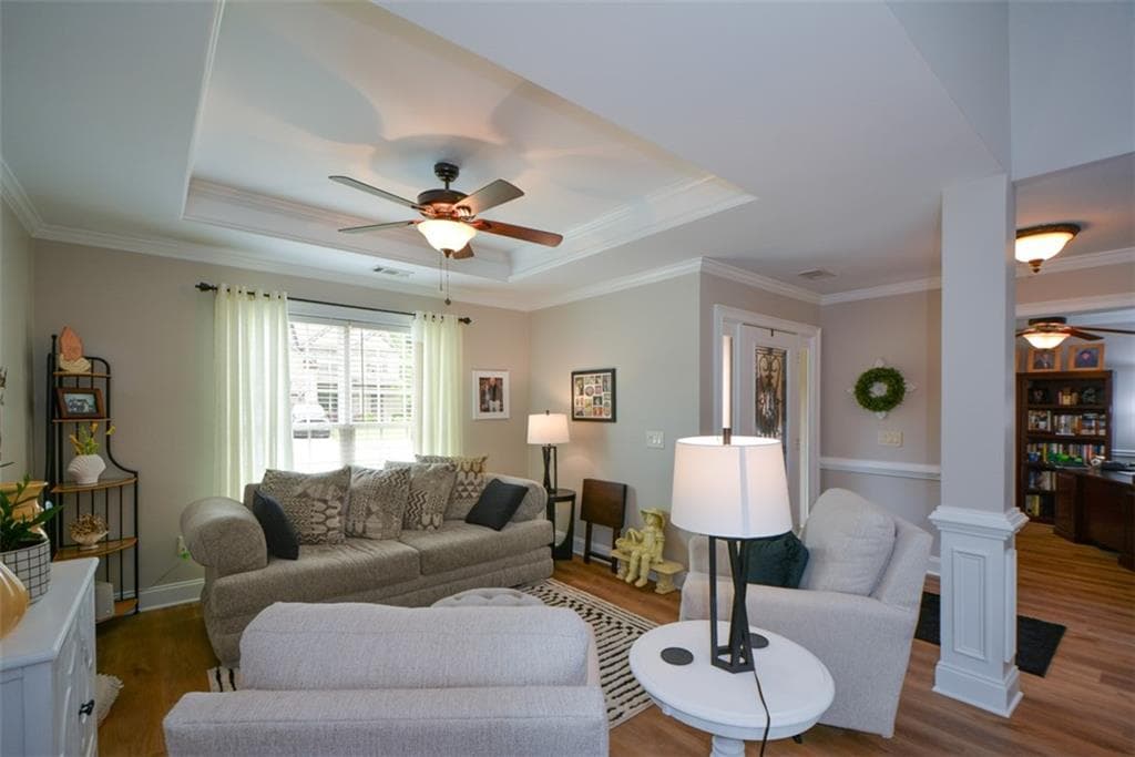 4 bedroom, 3 bathroom, 4,182 sq ft single family residence under contract at 4332 CHESTERFIELD Court, Buford, GA 30518 — photo 9