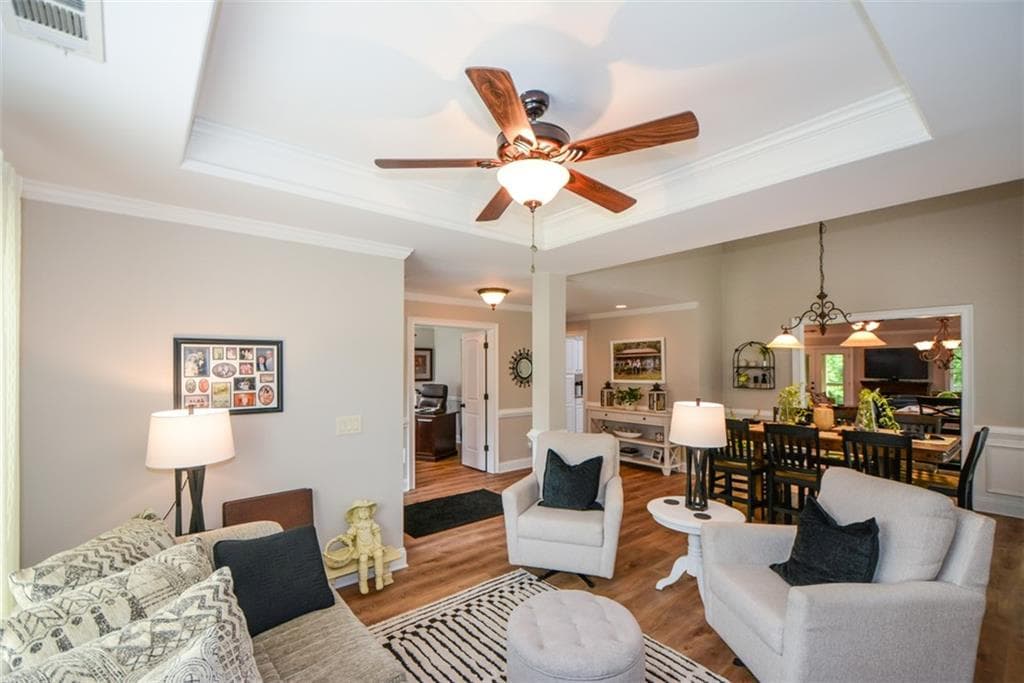 4 bedroom, 3 bathroom, 4,182 sq ft single family residence under contract at 4332 CHESTERFIELD Court, Buford, GA 30518 — photo 10