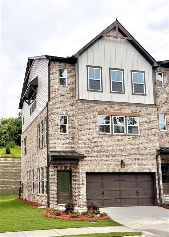 4 bedroom, 4 bathroom, 2,421 sq ft townhouse for sale at 368 Sunset Hollow Street, Sugar Hill, GA 30518 — photo 2
