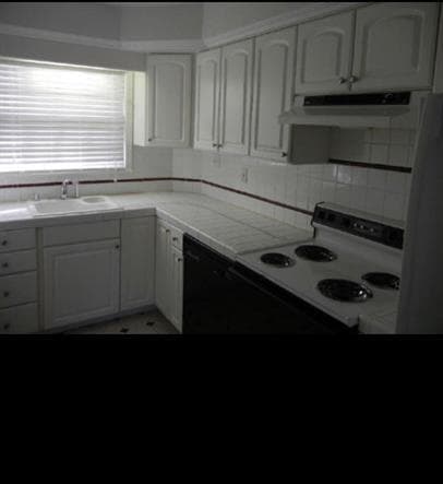 2 bedroom, 2 bathroom, 1,048 sq ft townhouse for sale at 2040 Kings Gate Circle B, Snellville, GA 30078 — photo 3