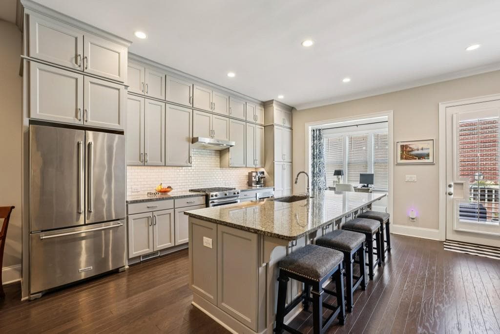 4 bedroom, 4 bathroom, 2,500 sq ft townhouse under contract at 631 Brennan Drive, Decatur, GA 30033 — photo 9