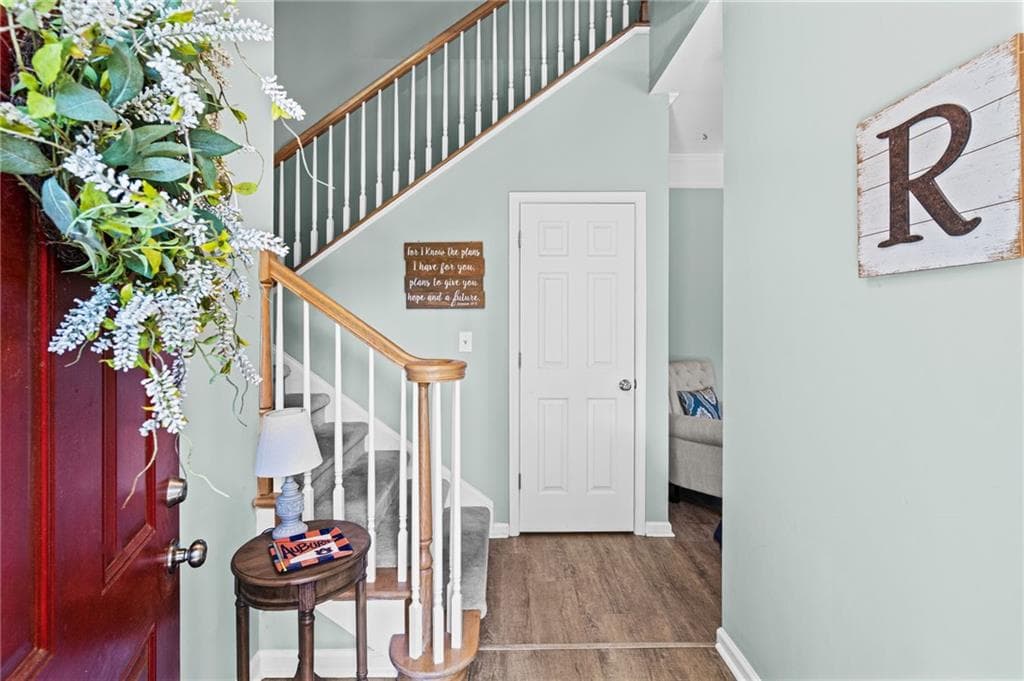3 bedroom, 3 bathroom, 2,006 sq ft condominium for sale at 111 Edinburgh Court, Alpharetta, GA 30004 — photo 3