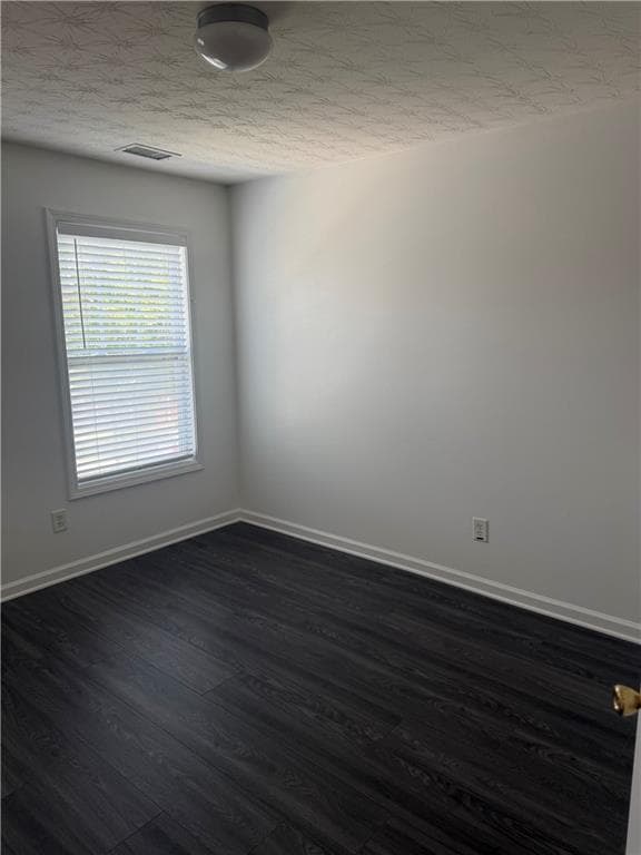 3 bedroom, 3 bathroom, 1,903 sq ft single family residence for rent at 1688 Windale Court, Lawrenceville, GA 30044 for $2,150 a month — photo 5
