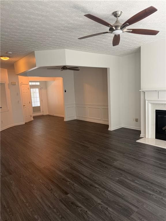 3 bedroom, 3 bathroom, 1,903 sq ft single family residence for rent at 1688 Windale Court, Lawrenceville, GA 30044 for $2,150 a month — photo 3