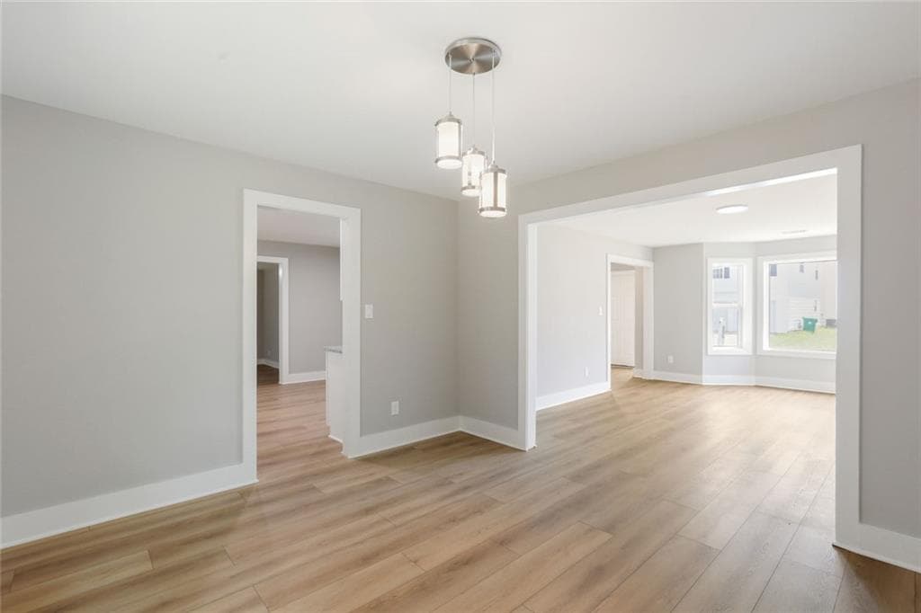 4 bedroom, 4 bathroom, 3,200 sq ft single family residence for sale at 759 Mountain Ridge Way, Lithonia, GA 30058 — photo 7