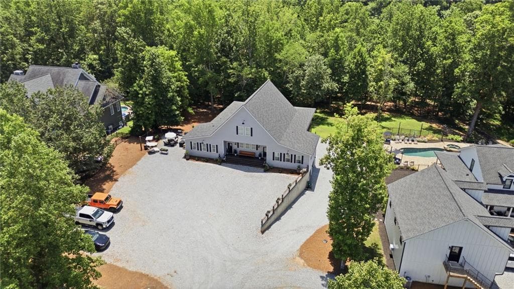 7 bedroom, 6 bathroom, 6,212 sq ft single family residence for sale at 426 Thompson Creek Park Road, Dawsonville, GA 30534 — photo 8