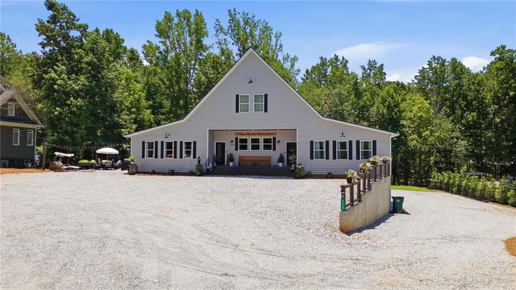 7 bedroom, 6 bathroom, 6,212 sq ft single family residence for sale at 426 Thompson Creek Park Road, Dawsonville, GA 30534 — photo 5