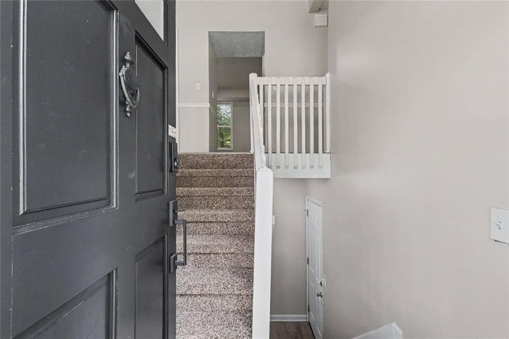3 bedroom, 2 bathroom, 1,858 sq ft single family residence for sale at 2224 Hightrail Court, Lithonia, GA 30058 — photo 4