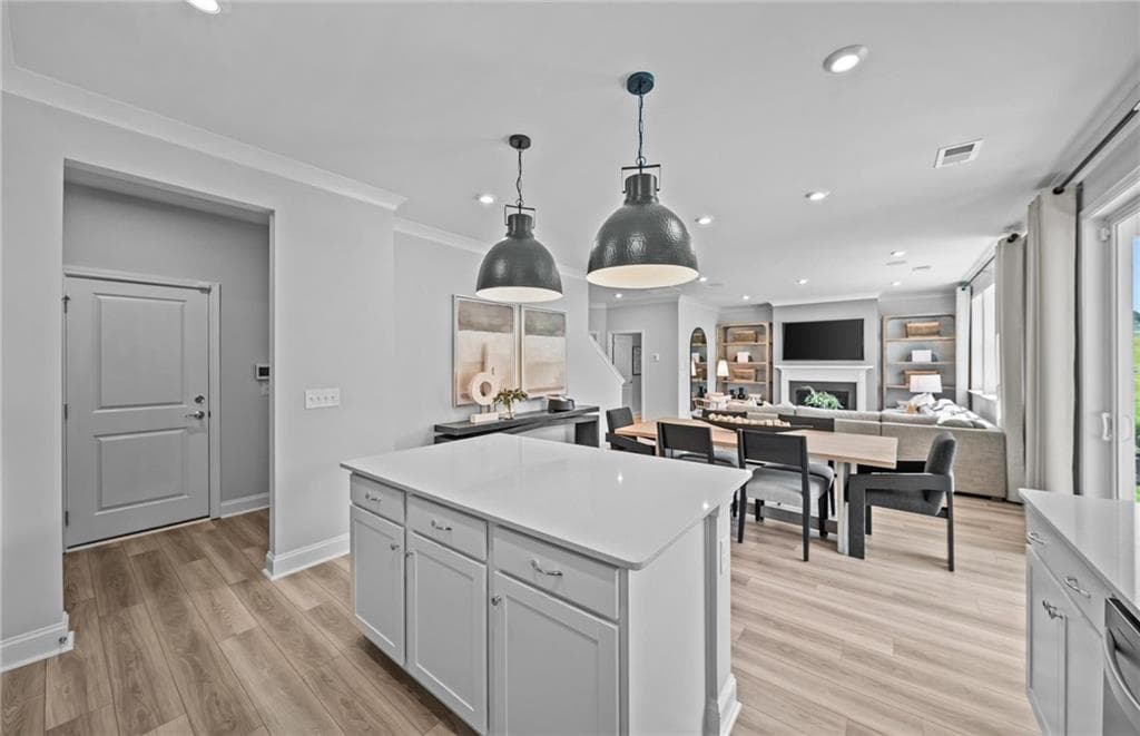 4 bedroom, 3 bathroom, 2,266 sq ft single family residence for sale at 4428 Karenwood Circle, Powder Springs, GA 30127 — photo 9