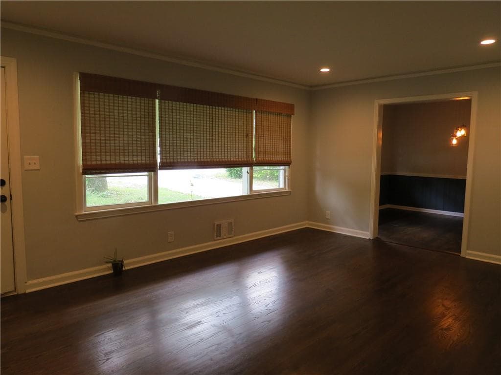 3 bedroom, 3 bathroom, 1,570 sq ft single family residence for rent at 1570 Van Epps Street, Atlanta, GA 30316 for $2,775 a month — photo 3