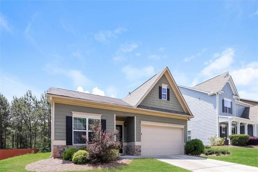3 bedroom, 2 bathroom, 1,746 sq ft single family residence for sale at 3752 SW Ridge Bluff Overlook Street, Gainesville, GA 30507 — photo 3