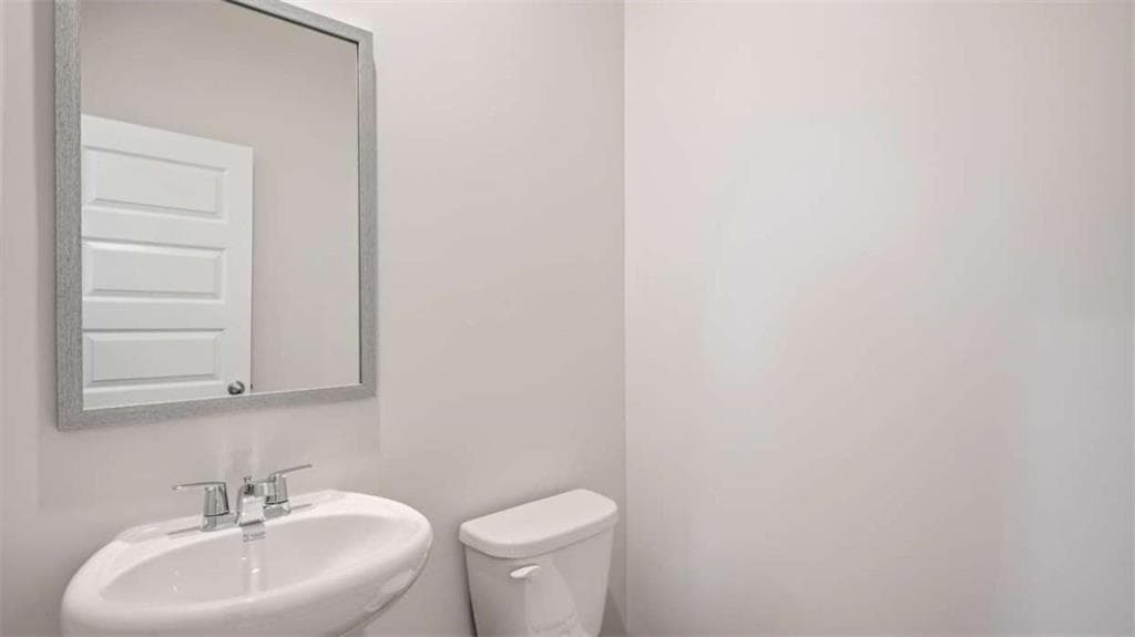 4 bedroom, 3 bathroom single family residence for sale at 11979 Aukerman Way, Hampton, GA 30228 — photo 3