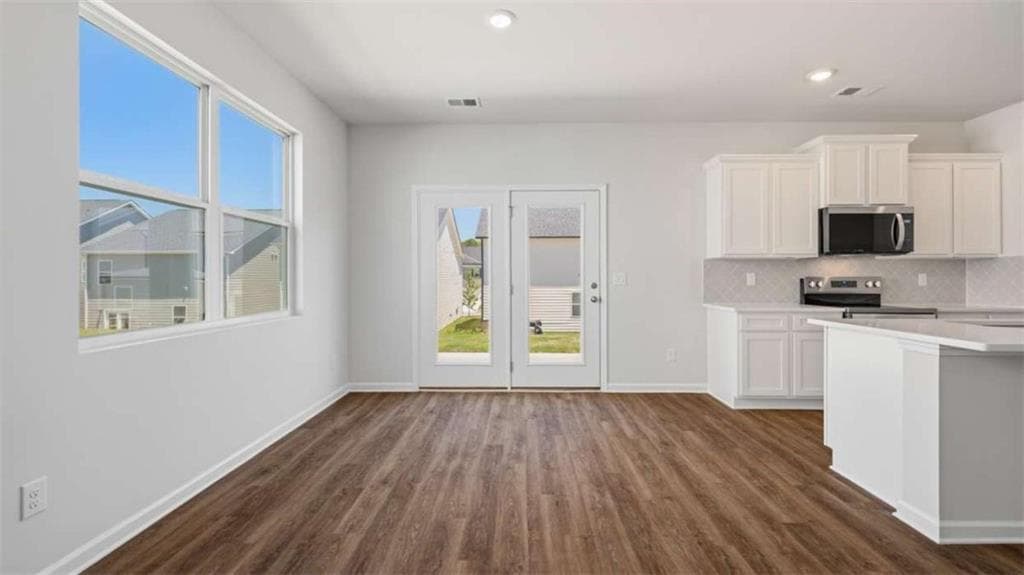 4 bedroom, 3 bathroom single family residence for sale at 11979 Aukerman Way, Hampton, GA 30228 — photo 8