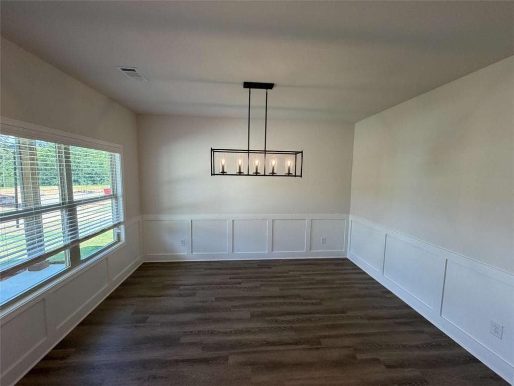 4 bedroom, 4 bathroom, 2,903 sq ft single family residence under contract at 6454 Plantation Station Dr, Lula, GA 30554 — photo 9