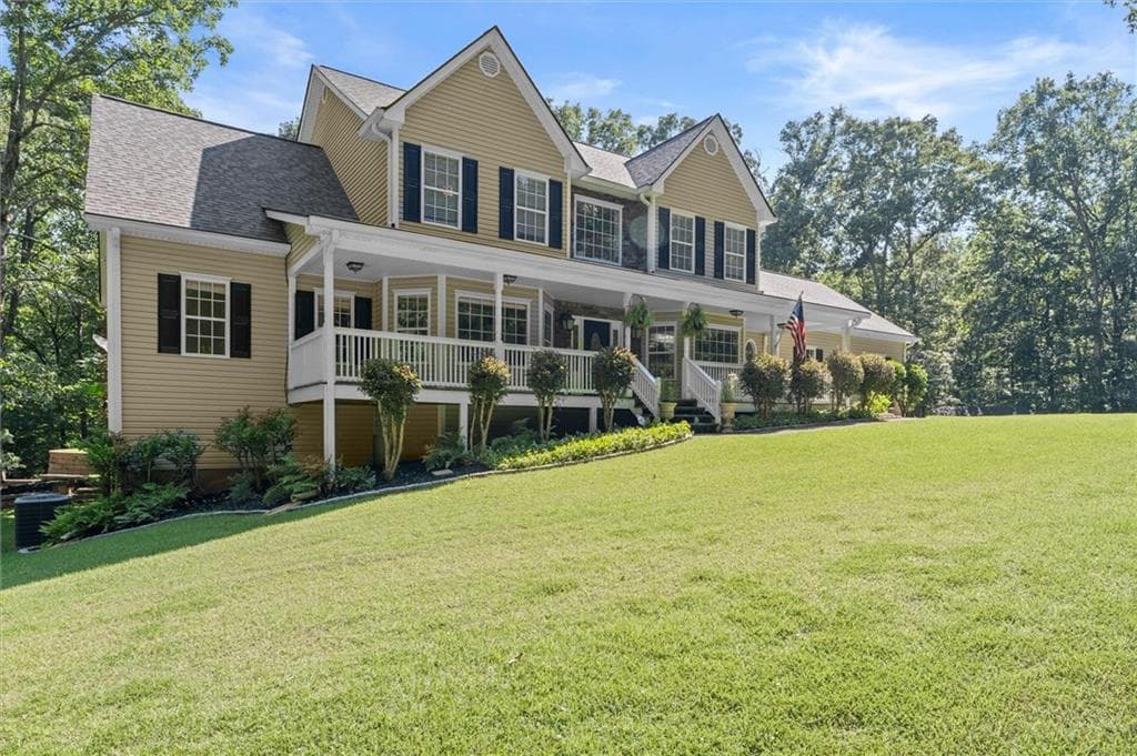 5 bedroom, 5 bathroom, 3,776 sq ft single family residence for sale at 342 Woodland Path, Dallas, GA 30132 — photo 5