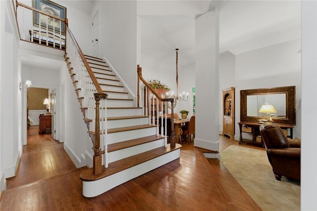 4 bedroom, 4 bathroom, 4,084 sq ft single family residence for sale at 1042 Bailey Road, Woodstock, GA 30188 — photo 4