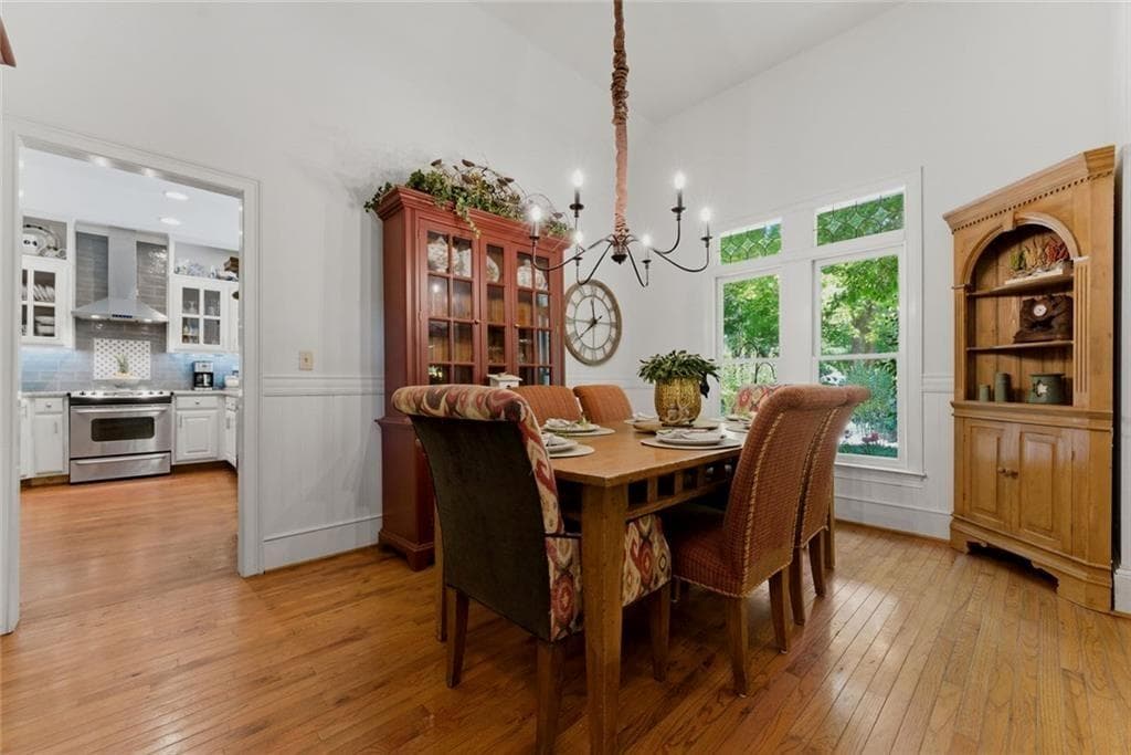 4 bedroom, 4 bathroom, 4,084 sq ft single family residence for sale at 1042 Bailey Road, Woodstock, GA 30188 — photo 8