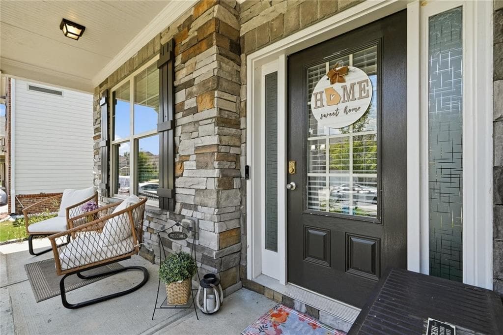 4 bedroom, 3 bathroom, 2,748 sq ft single family residence for sale at 352 Hinton Farm Way, Dacula, GA 30019 — photo 2