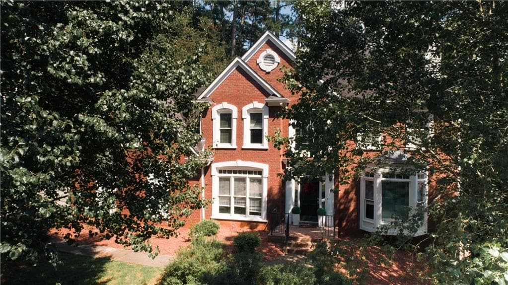 5 bedroom, 4 bathroom, 3,857 sq ft single family residence for sale at 525 White Ridge Trace, Lawrenceville, GA 30043 — photo 6
