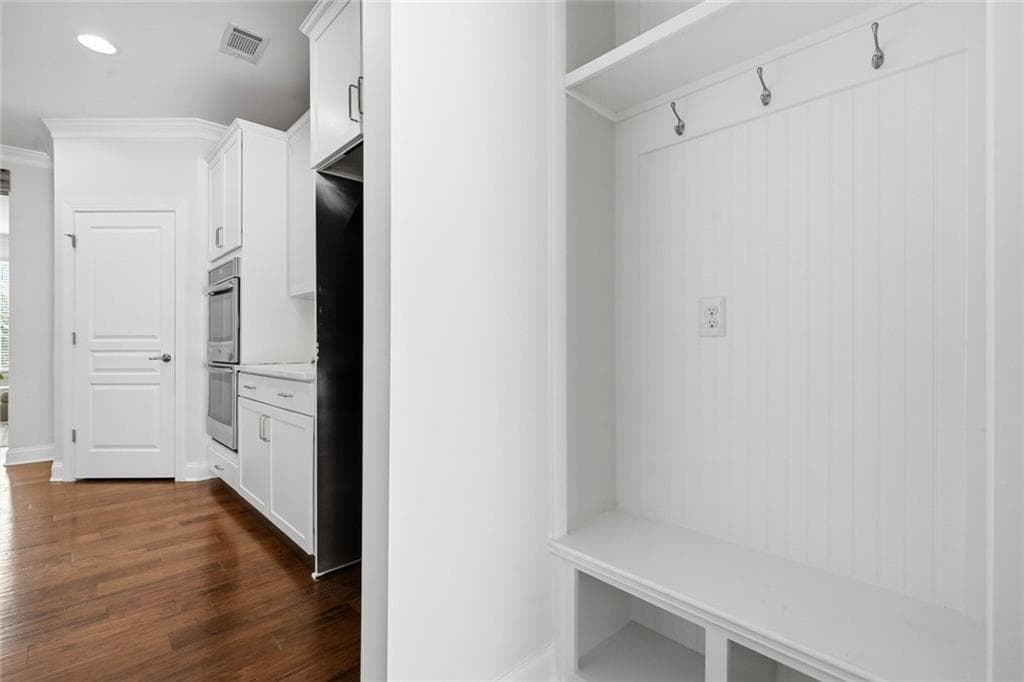 4 bedroom, 4 bathroom, 3,013 sq ft single family residence for sale at 5310 Cedar Glenn Court, Cumming, GA 30040 — photo 8