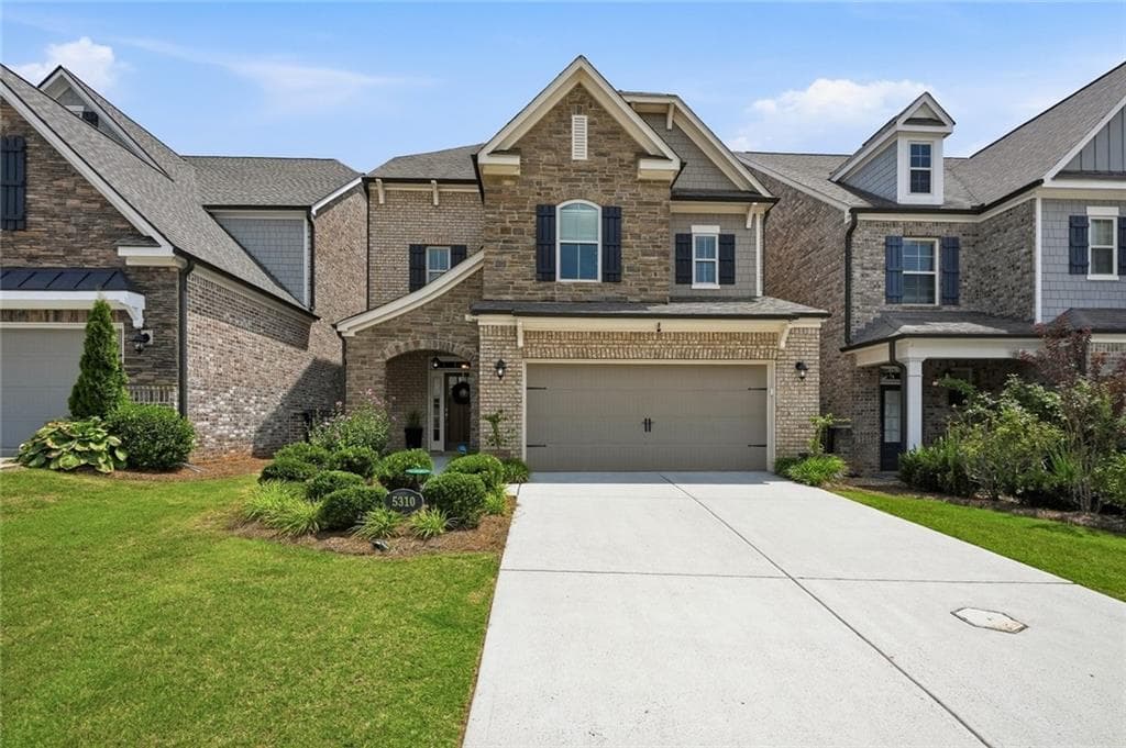 4 bedroom, 4 bathroom, 3,013 sq ft single family residence for sale at 5310 Cedar Glenn Court, Cumming, GA 30040 — photo 2