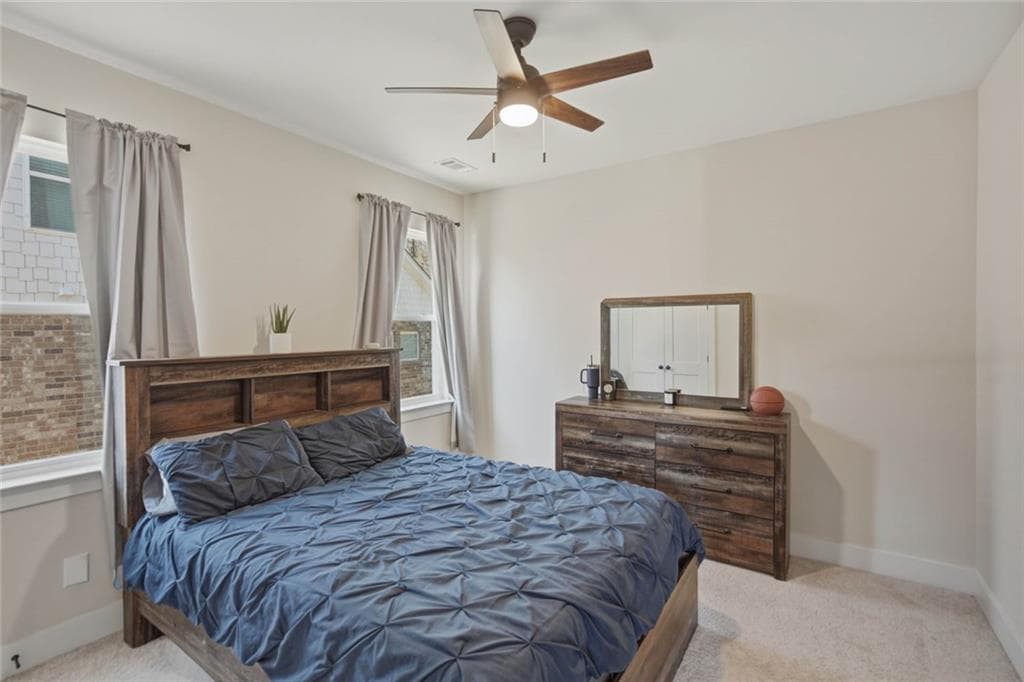 4 bedroom, 3 bathroom, 2,707 sq ft single family residence for sale at 6984 Manchester Drive, Flowery Branch, GA 30542 — photo 8