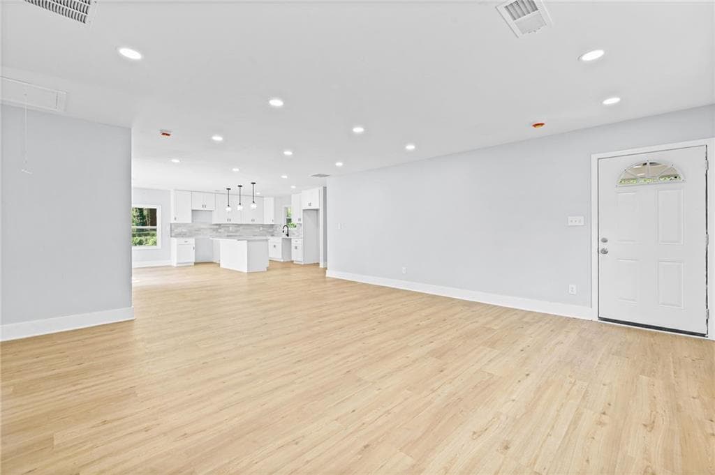 3 bedroom, 2 bathroom, 1,658 sq ft single family residence for sale at 3253 Mcafee Road, Decatur, GA 30032 — photo 10
