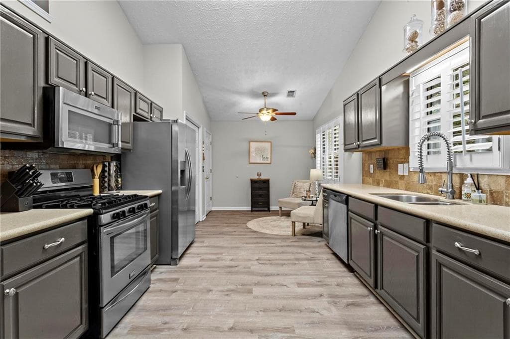 3 bedroom, 2 bathroom, 1,726 sq ft single family residence for sale at 45 Quail Run, Acworth, GA 30101 — photo 10
