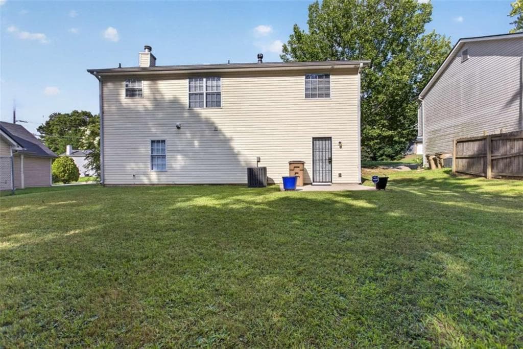 3 bedroom, 2 bathroom, 1,384 sq ft single family residence under contract at 4125 Jewell Terrace, Conley, GA 30288 — photo 3