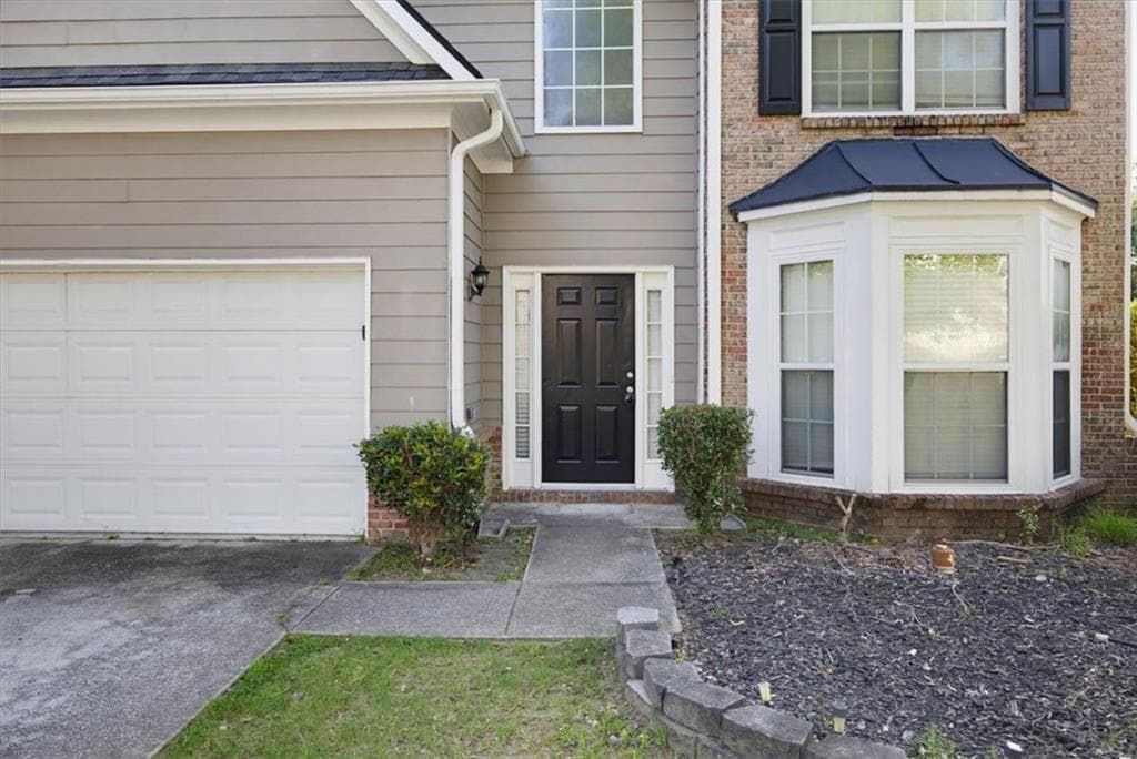 4 bedroom, 3 bathroom, 2,483 sq ft single family residence for sale at 3246 Shady Valley Lane, Loganville, GA 30052 — photo 4