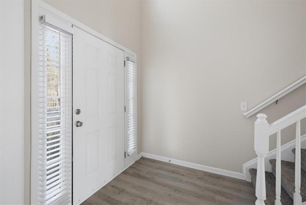 4 bedroom, 3 bathroom, 2,483 sq ft single family residence for sale at 3246 Shady Valley Lane, Loganville, GA 30052 — photo 7